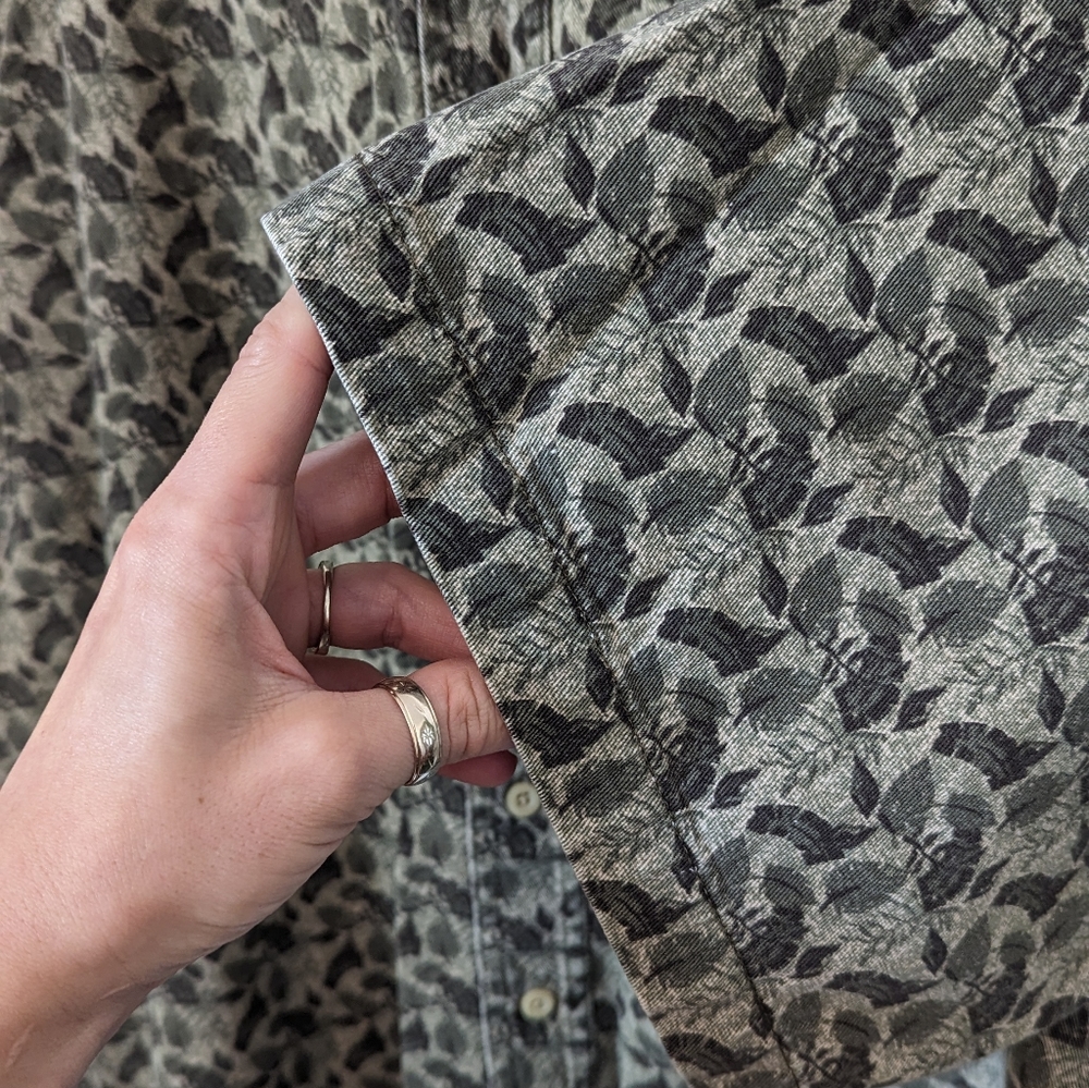 Route 66 | Leaf Patterned Button Front Top - Picture 3 of 10